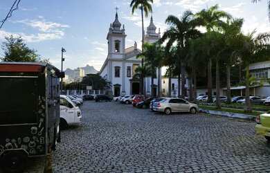 Imagem: O apartamento possui 2 Dormitórios, 2 Banheiros e 67m² de