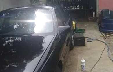 Imagem 2: Vende esse lote com casa. 352m² de Área, 5 Vagas na garageme3 Dormitórios