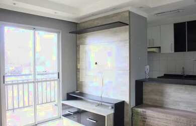 Imagem: O apartamento possui 2 Dormitórios, 1 Banheiro, 1 Vaga na garagem