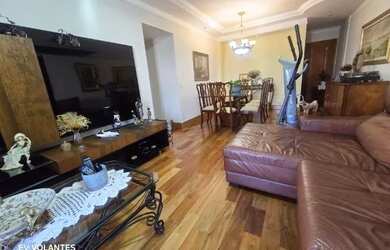 Imagem: O apartamento possui 4 Dormitórios, 3 Banheiros, 2 Vagas na