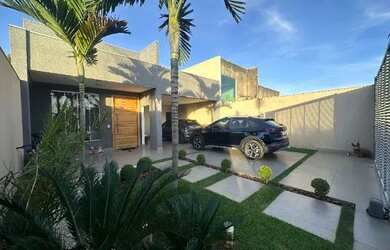 Imagem: A casa em condomínio possui 4 Dormitórios, 4 Banheiros, 4