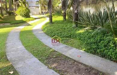 Imagem: O terreno possui 2.500m² de Área e está localizado em Chácaras