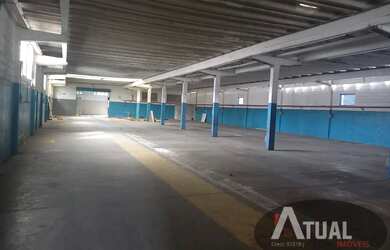Imagem: O depósito possui 5 Vagas na garagem, 1.250m² de Área e
