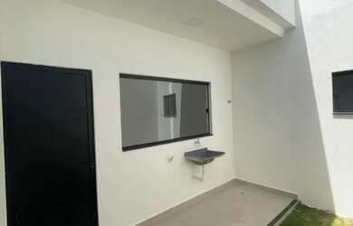 Imagem 3: Vendo Casa no Luar da Barra