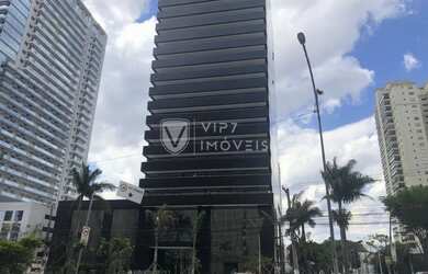 Imagem: O depósito possui 5 Vagas na garagem, 1.050m² de Área e