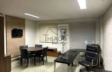 Imagem: O depósito possui 1 Vaga na garagem e 35m² de Área e está