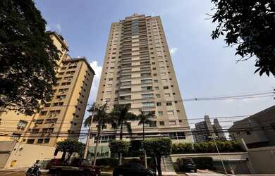 Imagem: O apartamento possui 3 Dormitórios, 5 Banheiros, 2 Vagas na