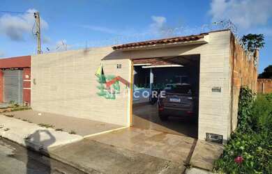 Imagem: A casa em condomínio possui 2 Dormitórios, 1 Banheiro, 3 Vagas