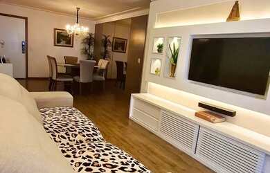 Imagem: O apartamento possui 3 Dormitórios, 3 Banheiros, 2 Vagas na