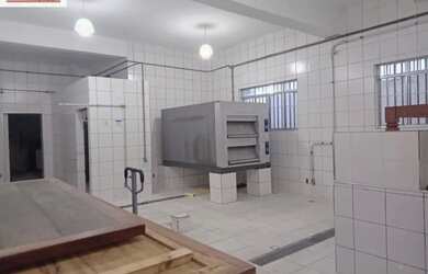 Imagem: O depósito possui 485m² de Área e está localizado em Vila