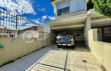 Imagem: A casa à venda possui 3 Dormitórios, 3 Banheiros, 2 Vagas