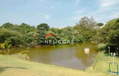 Imagem: O terreno possui 518m² de Área e está localizado em Suru