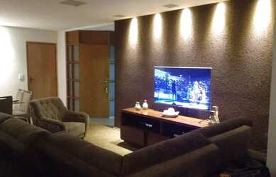 Imagem: O apartamento possui 3 Dormitórios, 5 Banheiros, 2 Vagas na