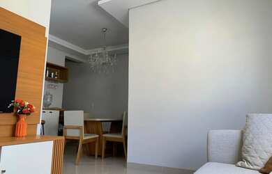 Imagem: O apartamento possui 2 Dormitórios, 2 Banheiros, 2 Vagas na