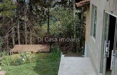 Imagem: A casa possui 2 Dormitórios, 2 Banheiros, 121m² de Área e