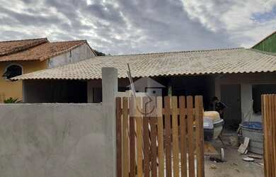 Imagem: A casa possui 2 Dormitórios, 1 Banheiro, 1 Vaga na garagem