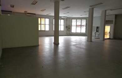 Imagem: O depósito possui 317m² de Área e está localizado em Osvaldo