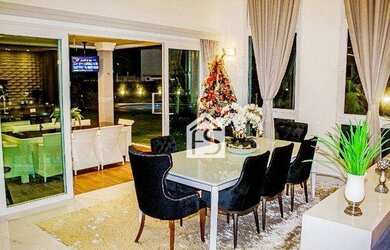 Imagem: A casa em condomínio possui 5 Dormitórios, 5 Banheiros, 2