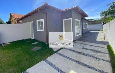 Imagem: A casa possui 3 Dormitórios, 2 Banheiros, 3 Vagas na garagem