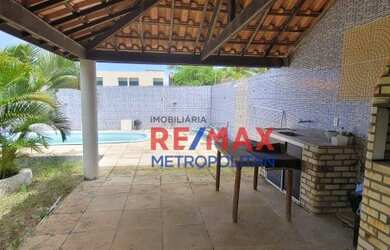 Imagem: A casa possui 3 Dormitórios, 1 Banheiro, 4 Vagas na garagem