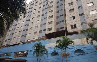 Imagem: O depósito possui 5 Vagas na garagem, 662m² de Área e está