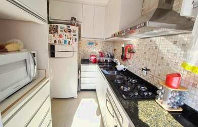 Imagem: O apartamento possui 3 Dormitórios, 2 Banheiros, 1 Vaga na