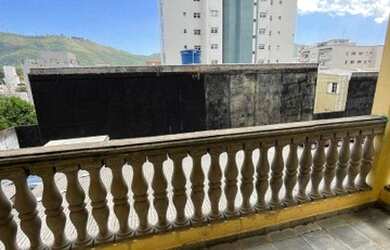 Imagem: O apartamento possui 3 Dormitórios, 1 Banheiro, 91m² de Área