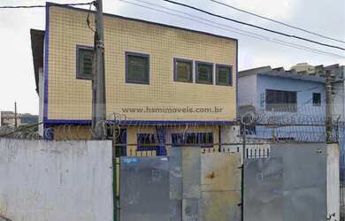 Imagem: O depósito possui 303m² de Área e está localizado em Serraria