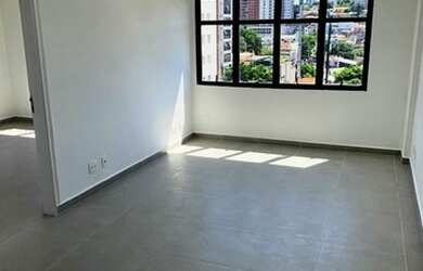 Imagem: O depósito possui 1 Vaga na garagem e 80m² de Área e está