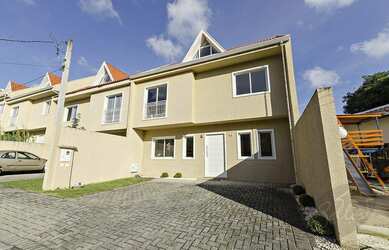 Imagem: A casa em condomínio possui 3 Dormitórios, 2 Banheiros, 2