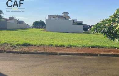 Imagem: O terreno possui 518m² de Área e está localizado em Artur