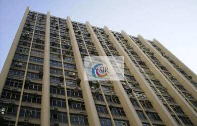 Imagem: O depósito possui 5 Vagas na garagem, 600m² de Área e está