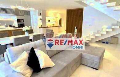 Imagem: A casa em condomínio possui 4 Dormitórios, 5 Banheiros, 3