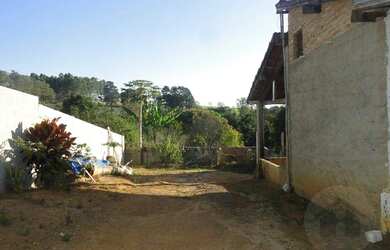 Imagem: A chácara possui 90m² de Área e está localizado em Piedade