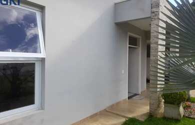 Imagem: A casa em condomínio possui 3 Dormitórios, 4 Banheiros, 3