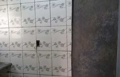 Imagem: A casa possui 1 Dormitório, 1 Banheiro, 30m² de Área e está