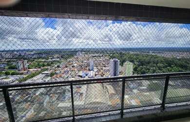 Imagem 5: Apartamento para venda possui 949m², com 3 quartos sendo 2 suítes, em...