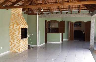 Imagem 13: Casa na praia com piscina