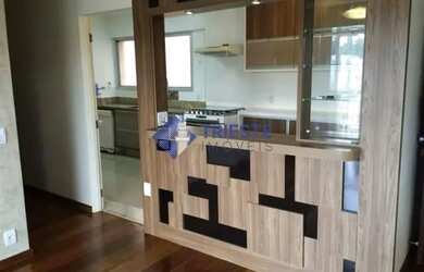 Imagem: O apartamento possui 2 Dormitórios, 1 Banheiro, 2 Vagas na