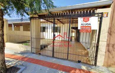 Imagem: A casa para alugar possui 2 Dormitórios, 1 Banheiro, 1 Vaga