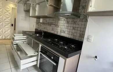 Imagem: O apartamento possui 2 Dormitórios, 1 Banheiro, 1 Vaga na garagem