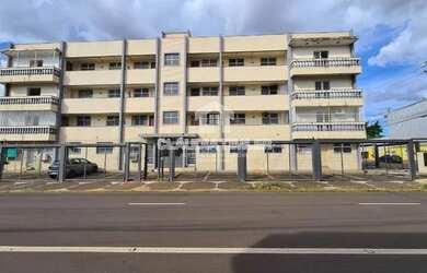 Imagem: O apartamento possui 1 Dormitório, 3 Banheiros, 2 Vagas na