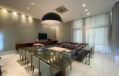 Imagem: O apartamento possui 1 Dormitório, 1 Banheiro, 2 Vagas na garagem