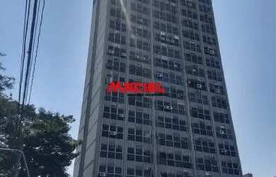 Imagem: O depósito possui 1 Vaga na garagem, 36m² de Área e está