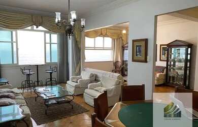 Imagem: O apartamento possui 3 Dormitórios, 2 Banheiros, 200m² de