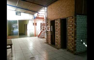 Imagem: O depósito possui 120m² de Área e está localizado em Cristo