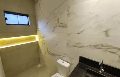 Imagem 11: Casa de alto padrão a venda no Jardim Balneário Meia Ponte, possui 360m² de lote e 185m² c