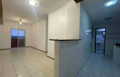 Imagem 3: PORTO SAN DIEGO, 2/4, Cozinha com armários, 1 VAGA, ACEITA FINANCIAMENTO