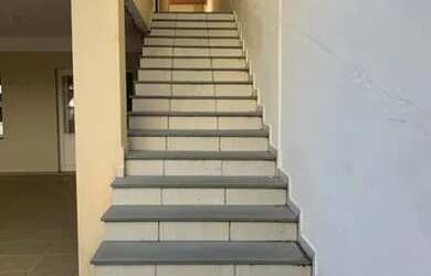 Imagem: A casa possui 3 Dormitórios, 5 Banheiros, 5 Vagas na garagem