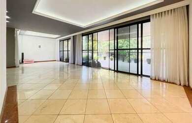 Imagem: O apartamento possui 4 Dormitórios, 3 Banheiros, 2 Vagas na